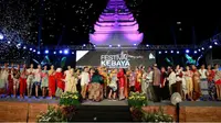 Rancangan Busana dari Pelajar SMK Muncul di Festival Kebaya Banyuwangi
