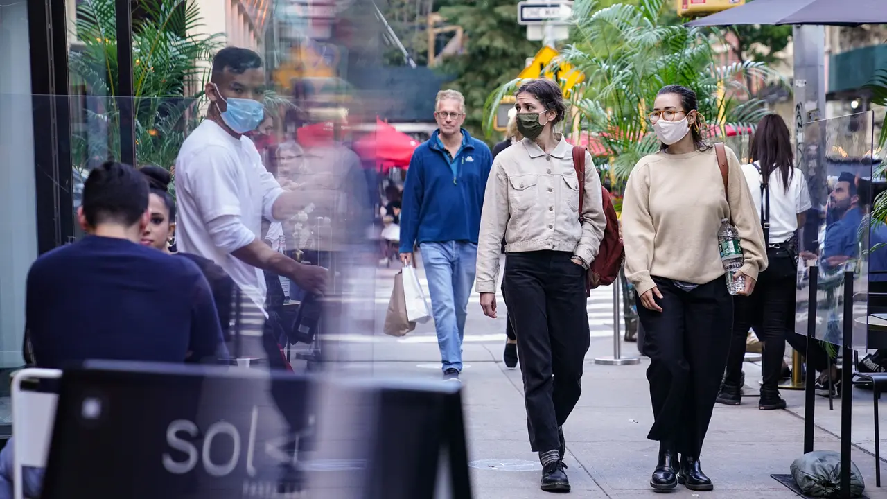 Saat Jalanan Kota New York Jadi Area Makan