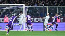 Inter Milan kembali gagal meraih kemenangan saat bertamu ke markas Fiorentina pada lanjutan Liga Italia. Pada pertandingan pekan ke-30 Serie A 2025/2026 itu, Nerazzurri ditahan imbang dengan skor 1-1. (AFP/Tiziana Fabi)
