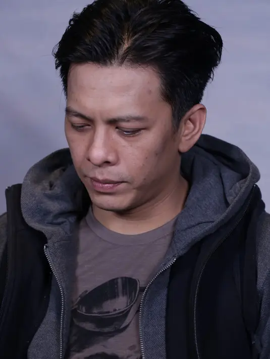 Di sela latihannya yang serius, Ariel memberi 'bocoran' mengenai penampilannya di HUT SCTV ke-25 mendatang. (Fathan Rangkuti/Bintang.com)