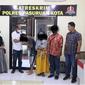 Pelaku pencurian dibebaskan di Polresta Pasuruan setelah dilakukan restorative justice. (Dian Kuriniawan/liputan6.com).