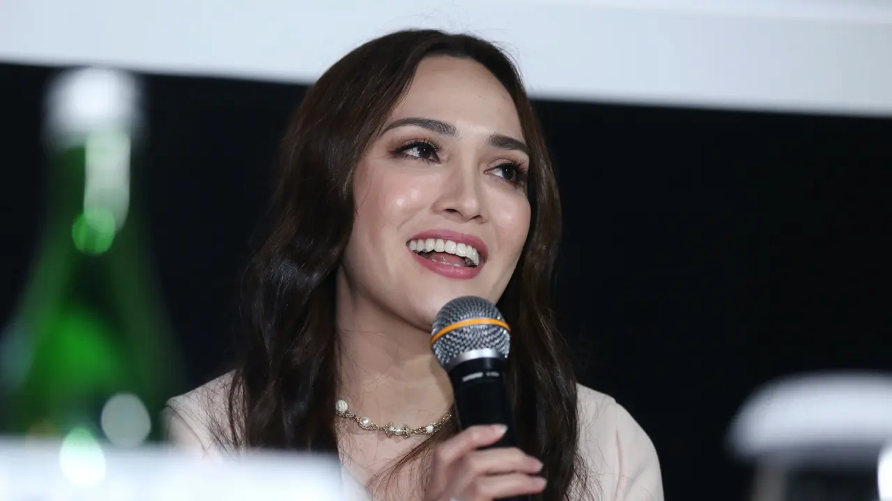 [Bintang] Shandy Aulia
