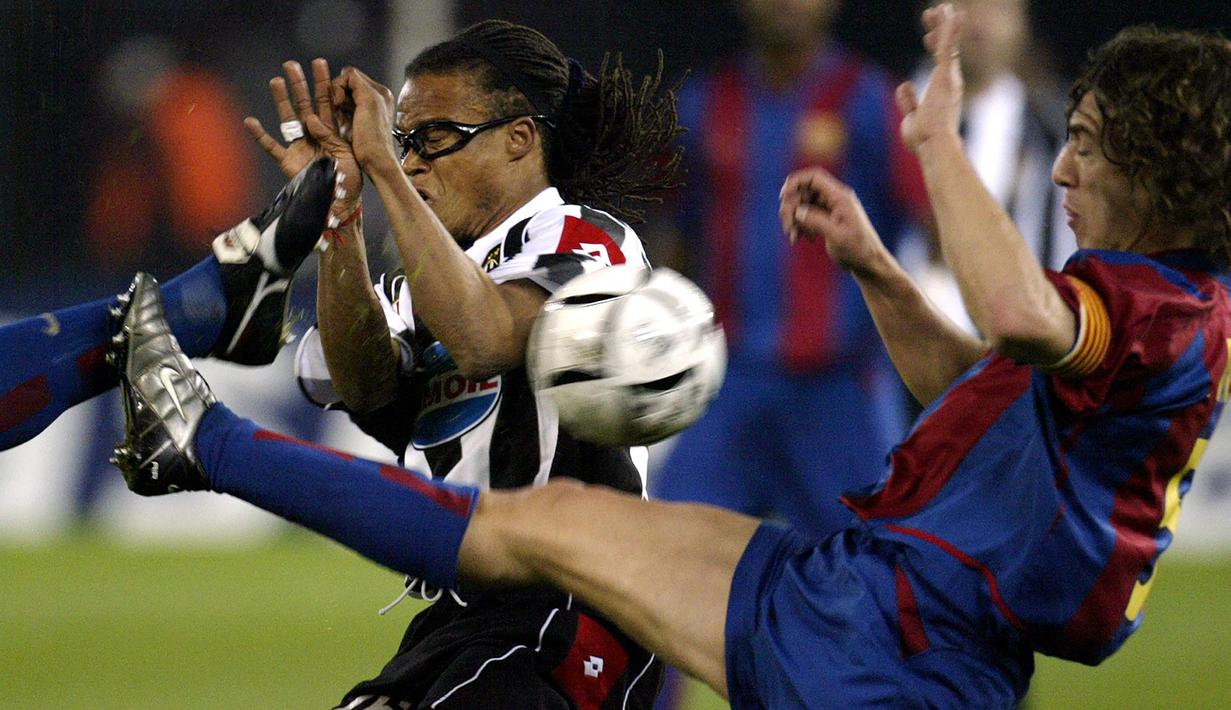 6. Edgar Davids - Kemampuannya berlari tanpa kenal lelah dan kerap memenangi duel perebutan bola membuatnya sering disebut sebagi Bulldog Juventus. Kejayaan Si Nyonya Tua pada akhir 90an dan awal 2000an tidak lepas dari perannya menyapu lini tengah. (AFP/Paolo Cocco)