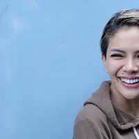 "Memang nggak ada foto, Dipo dateng cepet banget, selesai itu semua kerja lagi," sambung Nikita. (Deki Prayoga/Bintang.com)