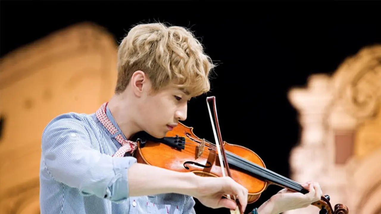 Henry Super Junior-M Buat Penggemar Penasaran