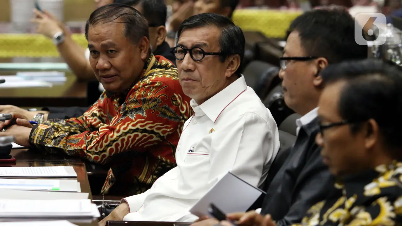 Menkum HAM Rapat Bersama Baleg DPR