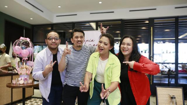 [Fimela] Sania Leonardo