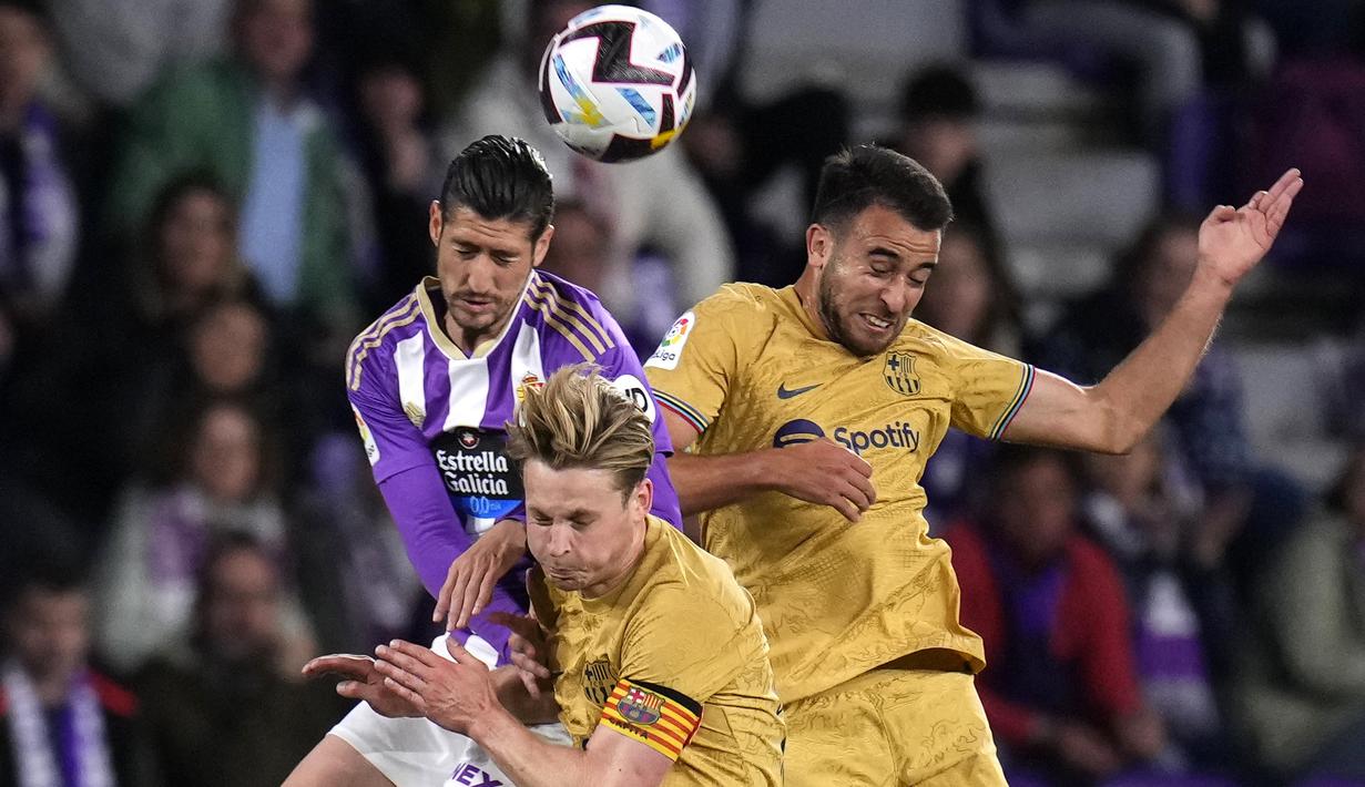 Barcelona sudah kebobolan saat laga baru berjalan dua menit akibat gol bunuh diri Andreas Christensen. (AP Photo/Manu Fernandez)