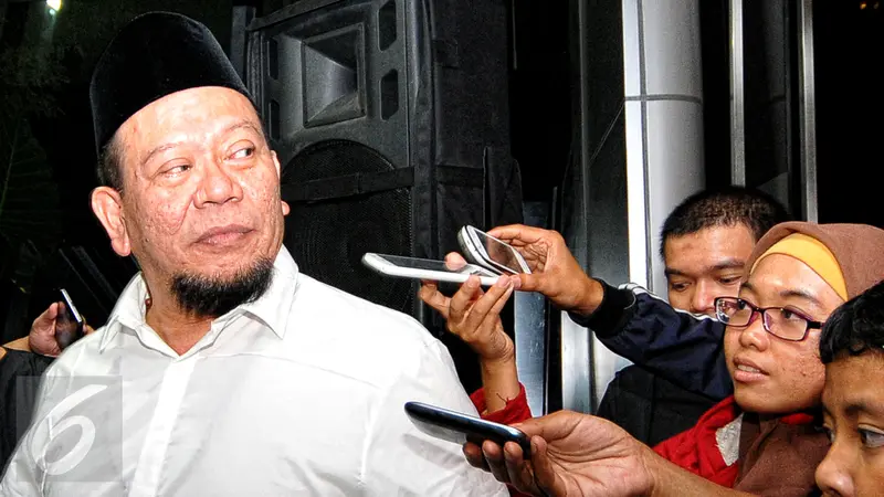 20150625-Pernyataan Sikap PSSI-Jakarta-La Nyalla Mattalitti 1