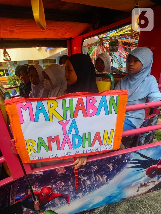 Tarhib merupakan ungkapan selamat datang atas kedatangan seseorang, atau kehadiran sesuatu yang indah. (merdeka.com/Arie Basuki)