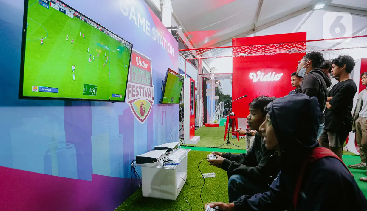 Dalam acara itu, berbagai kelompok suporter klub Inggris berkumpul. (Liputan6.com/Faizal Fanani)