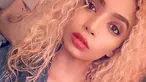Model berusia 20 tahun Gabriella Engels saat berselfie. Gabriella Engels menjadi korban penyerangan istri Presiden Robert Mugabe, Grace Mugabe pada sabtu lalu. Grace dituduh menyerang Engels di sebuah hotel di Johannesburg. (Facebook/Gabriella Engels)