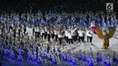 Kontingen Filipina melintas saat pembukaan Asian Games 2018 di Stadion Utama Gelora Bung Karno (SUGBK), Jakarta, Sabtu (18/8). Asian Games 2018 diikuti 45 negara. (Merdeka.com/Imam Buhori)