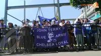 Fans Penyambut Chelsea Padati Bandara Halim