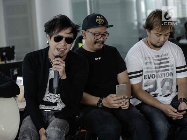 Lirik Lagu Jujur Radja Ragam Bola Com