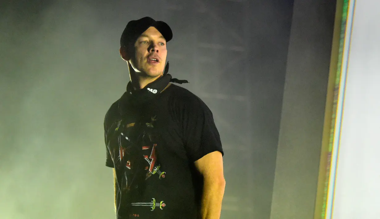 Kabar bahagia telah datang dari kedua selebriti Hollywood, Diplo dan Kate Hudson. Keduanya mengumumkan status hubungan asmara yang kini telah terjalin di antara keduanya. (AFP/Bintang.com)