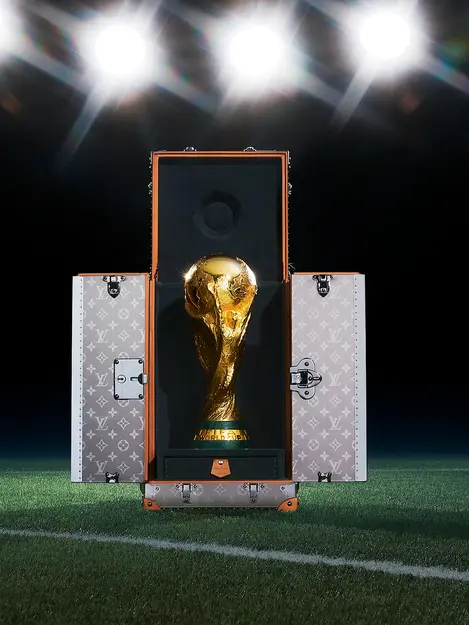 Kotak Penyimpan Piala Dunia Dibuat Oleh Louis Vuitton, Kemenangan