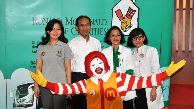 Foto bersama Ronald McDonald’s