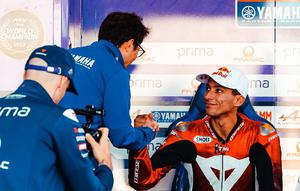 Toprak Razgatlioglu saat mengikuti sesi tes MotoGP Valencia di Sirkuit Ricardo Tormo. (XMotoGP)