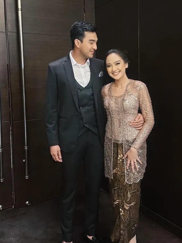 Salshabilla Adriani saat Jadi Bridesmaid Anggika Bolsterli. [@salshabillaadr]