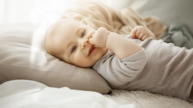 Baby Sign Language yang Perlu Dipahami Orangtua untuk Komunikasi Efektif dengan Bayi (Foto dok : Freepik/cookie_studio)