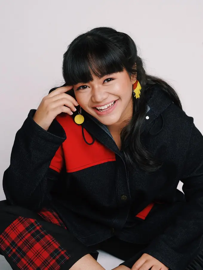 Termotivasi dari Kakak, Amel Carla Masuk Universitas Terbaik Lewat