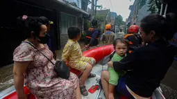 Lebih dari 320 Kepala Keluarga (KK) menjadi korban. (merdeka.com/Arie Basuki)