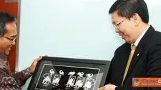 Citizen6, Jakarta: Pembangkit Listrik Tenaga Uap (PLTU)  IPP Sumsel 5 ini akan dibangun dimulut tambang di daerah Bayung Lencir Sumetera Selatan dengan kapasitas 2 x 150 MW direncanakan selesai dibangun pada pertengahan 2015. (Pengirim: Agus Trimukti)