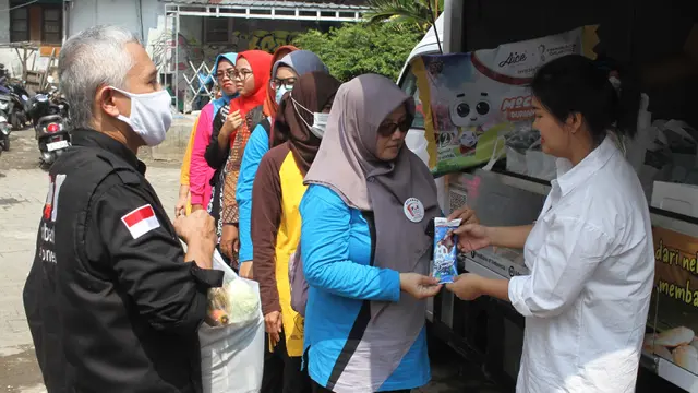 AICE Bagikan Bantuan Pangan kepada Guru dan Murid PAUD se-Jabodetabek
