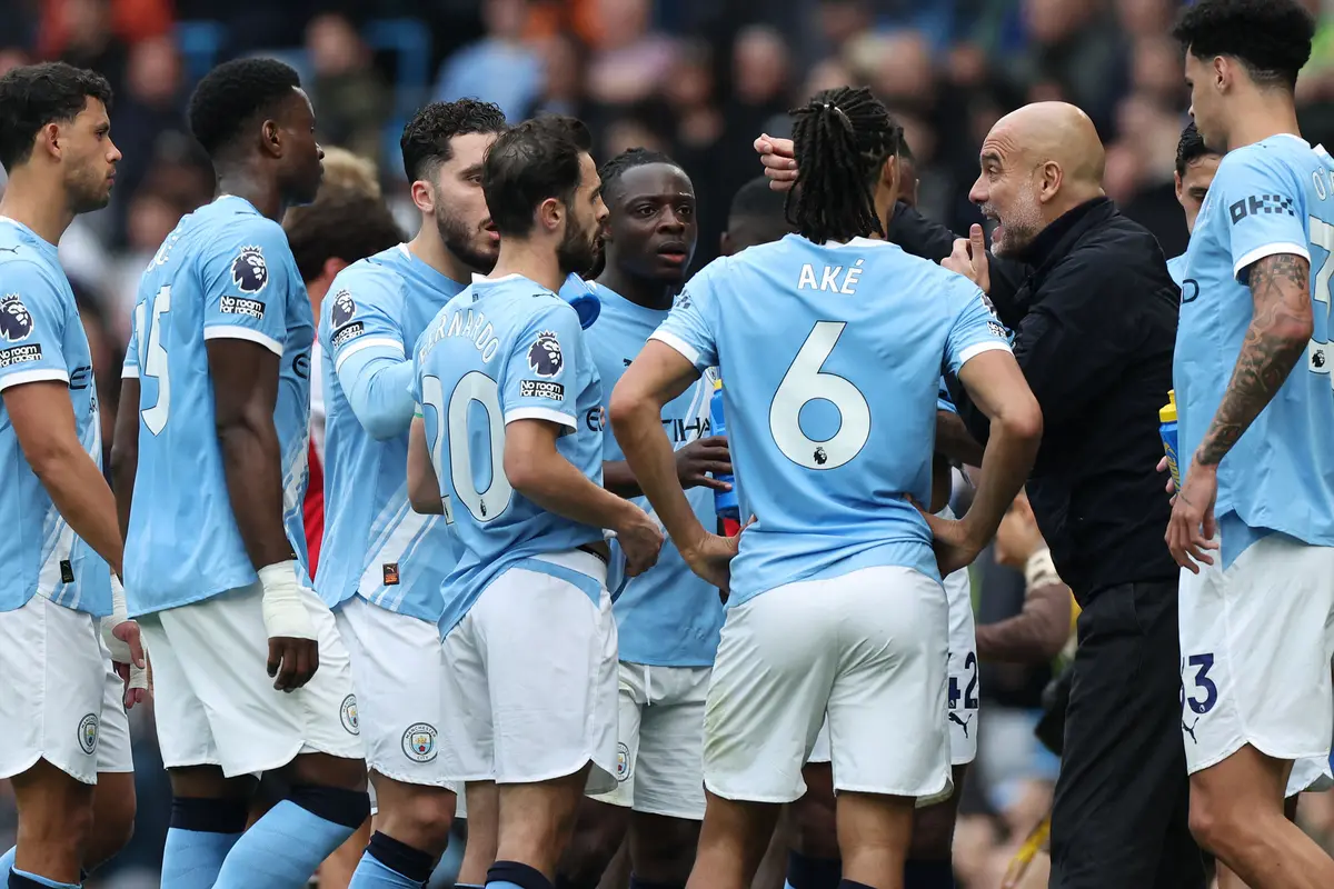 Foto: Manchester City Kembali Bayangi Arsenal dalam Perebutan Gelar Juara Liga Inggris setelah Hajar Brentford