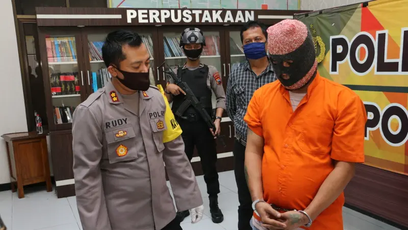 Seorang buruh serabutan di Kebumen ditangkap dan terancam denda Rp8 miliar karena narkotika jenis sabu. (Foto: Liputan6.com/Humas Polres Kebumen)