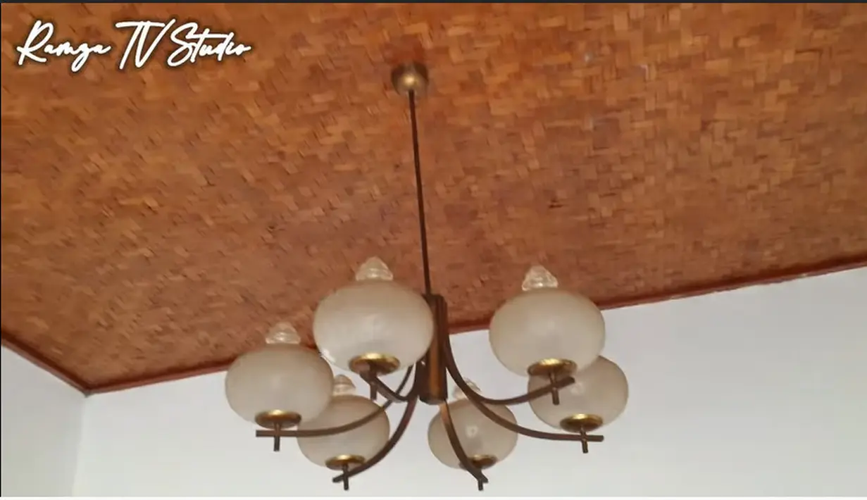 Rumah Deddy Dores (Youtube/Ramza Tv Studio)