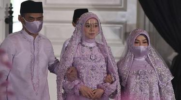 6 Momen Pengajian Rizky Billar dan Lesty Kejora Jelang Pernikahan, Penuh Haru