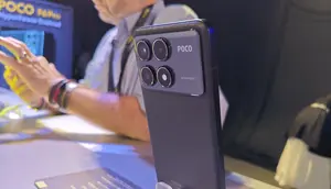 Poco F6 Pro, didukung oleh chipset powerful Snapdragon® 8 Gen 2 yang menawarkan performa kencang dan menjadi ponsel flagship serba bisa. Layar AMOLED WQHD+ 120Hz Flow 6,67 inci dengan bezel ultra tipis memberikan pengalaman visual yang imersif.