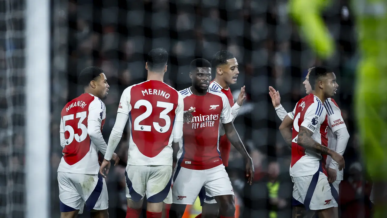 Perayaan gol Arsenal saat mencukur Nottingham Forest di Liga Inggris 2024/2025