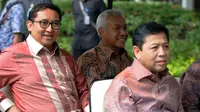Ketua DPR RI, Setya Novanto (kanan) bersama Wakil Ketua DPR Fadli Zon dan Agus Hermanto (tengah) saat akan menemui Presiden Joko Widodo di Istana Merdeka, Jakarta, Senin (2/2/2015). (Liputan6.com/Faizal Fanani)