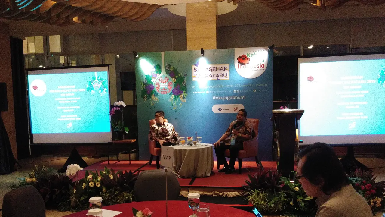 Yayasan Kebun Raya Indonesia (YKRI) mengkumpulkan 100 orang peraih Kalpataru di berdiskusi mengenai isu lingkungan.