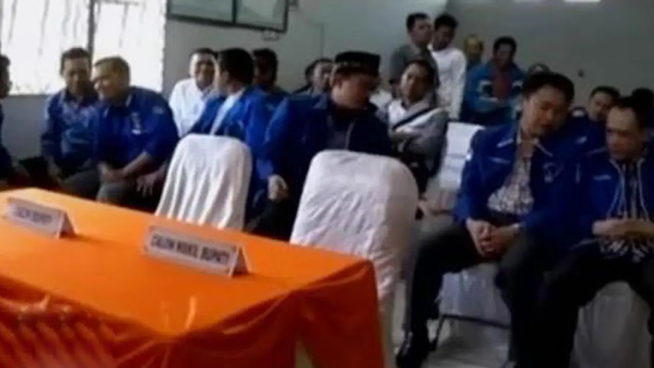 20150804-Pilkada Ditunda-Tasikmalaya