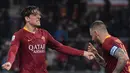 Selebrasi gol pemain AS Roma Zaniolo di menit ke-46 pada laga lanjutan Serie A yang berlangsung di stadion Olimpico, Roma, Senin (4/2). AC Milan imbang 1-1 kontra AS Roma. (AFP/Tiziana Fabi)