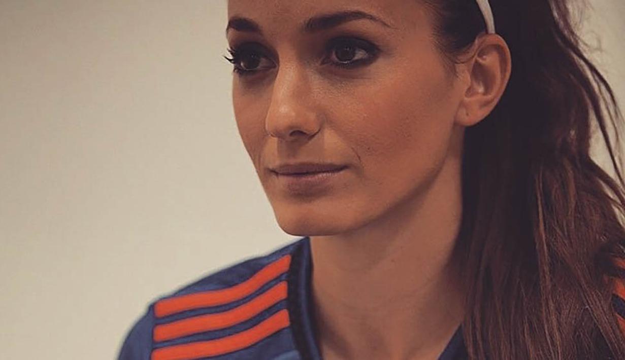 Kosse yang kini berusia 26 tahun sudah mencatatkan penampilan sebanyak 80 kali bersama timnas Swedia dengan torehan gol sebanyak 21 kali. (Bola.com/Instagram/asllani9)