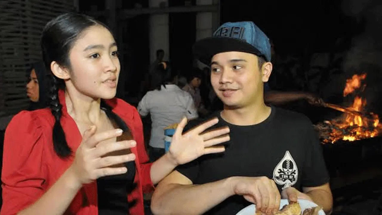 Derby Romero-Febby Blink
