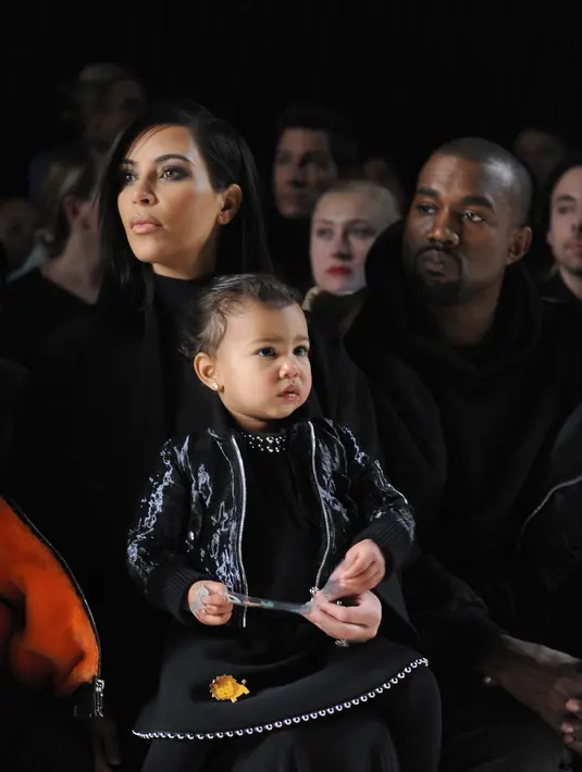 Sebagai seorang ibu, Kim Kardashian mengaku ia sangat mencintai North West. Tak khayal semua keinginan sang putri kerap ia penuhi. (AFP/Bintang.com)