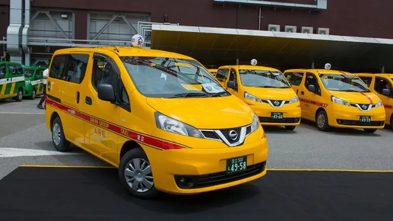 Nissan Evalia Resmi Jadi Taksi di Kampung Halamannya