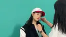 Seperti foto candid dan dengan senyum tipis yang dipamerkannya ke kamera, Park Bo Young tetap cantik dan imut. Identik dengan poni depan di setiap drakor yang dibintanginya, artis kelahiran Jeungpyeong, Korea Selatan ini bikin pangling ketika tampil tanpa poni depan dan rambut panjangnya yang tergerai indah. (Liputan6.com/IG/@boyoung0212_official)