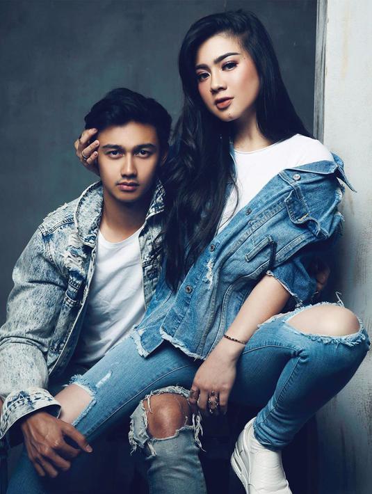 FOTO: Gaya OOTD Couple Caesar Hito dan Felicya Angelista ...