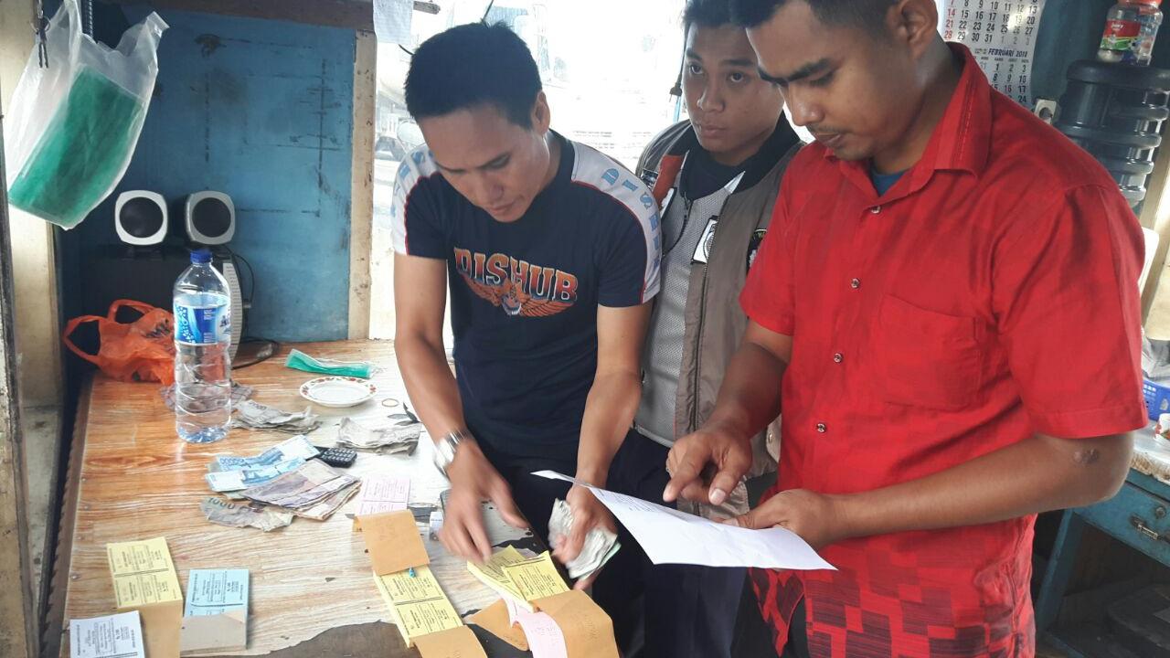 Pungli, Oknum PNS Dishub di Solok Ditangkap