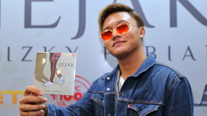 Album Jejak, Pencapaian Terbesar Bagi Rizky Febian - News ...