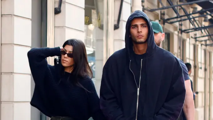 [Bintang] Kourtney Kardashian - Younes Bendjima