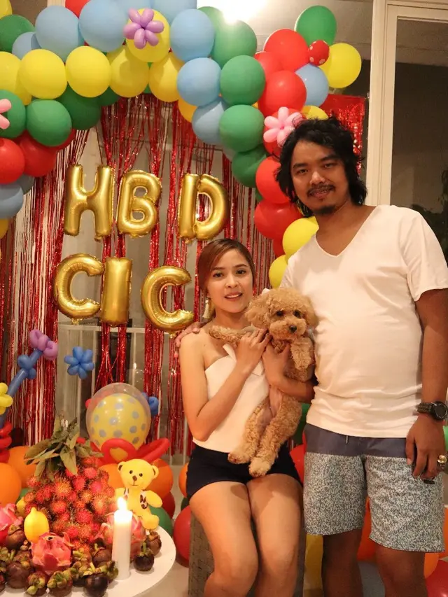 Dodit Mulyanto dan Angela Ci