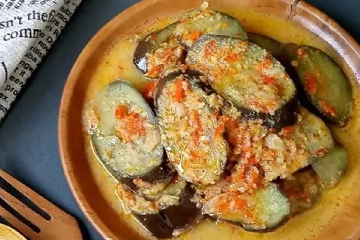 Resep terung bumbu seblak. (dok. Cookpad @EtikSetiya)